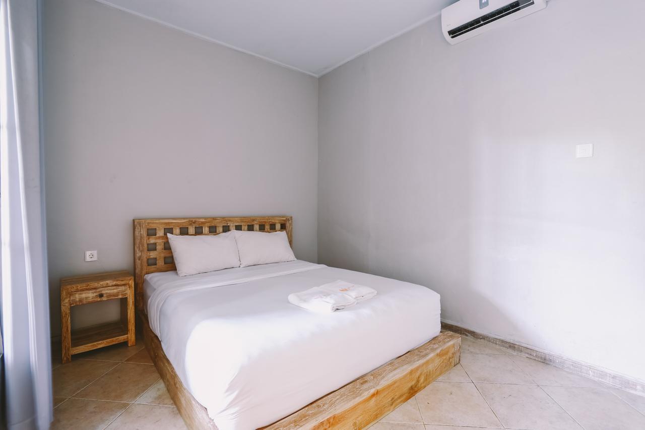 Swan House Canggu Hotel Exterior photo